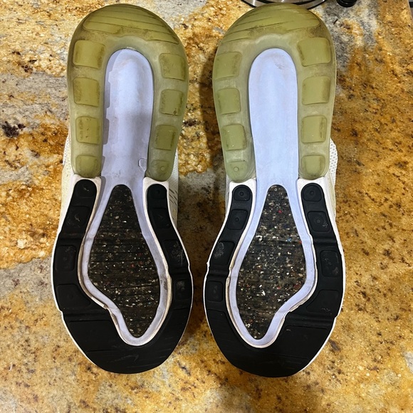 Nike Air Max 270 size 10.5 - Picture 9 of 9